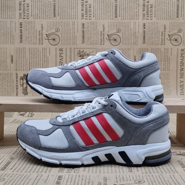 아디다스 이큅먼트10 여성운동화240 