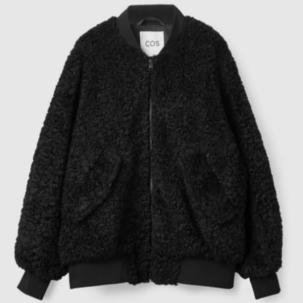 COS 오버사이즈 핏 테디 보머 자켓
