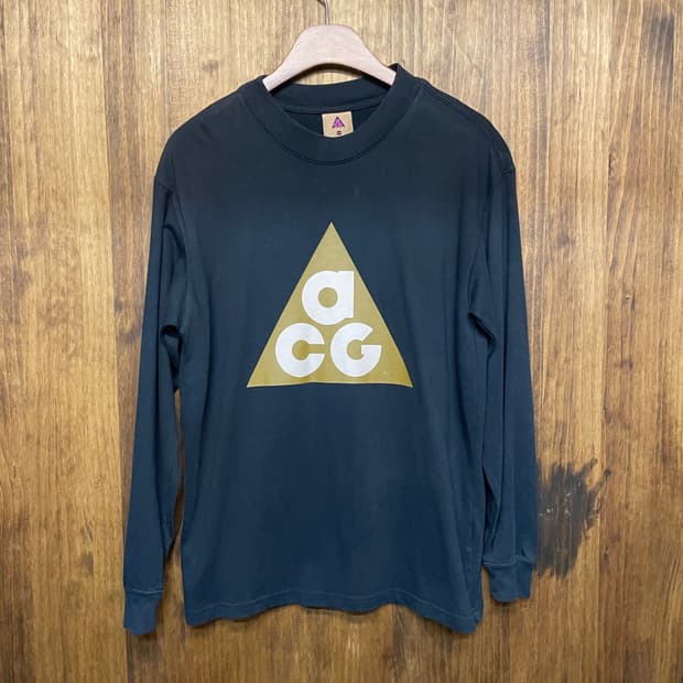 NIKE A.C.G Printed Long Sleeve