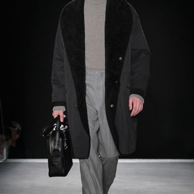 우영미 15fw 퍼 코트