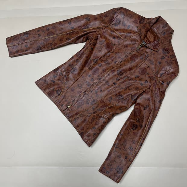 페루찌(Peruzzi) 브랜드플라워 패턴  가죽 자켓