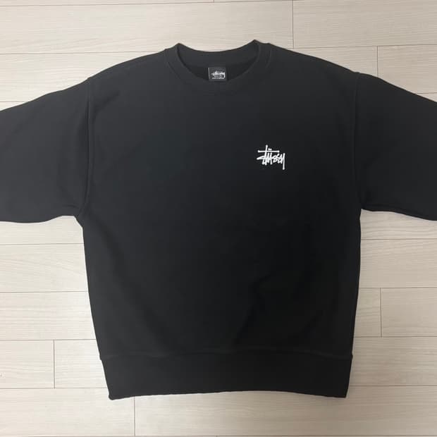 스투시 맨투맨 블랙