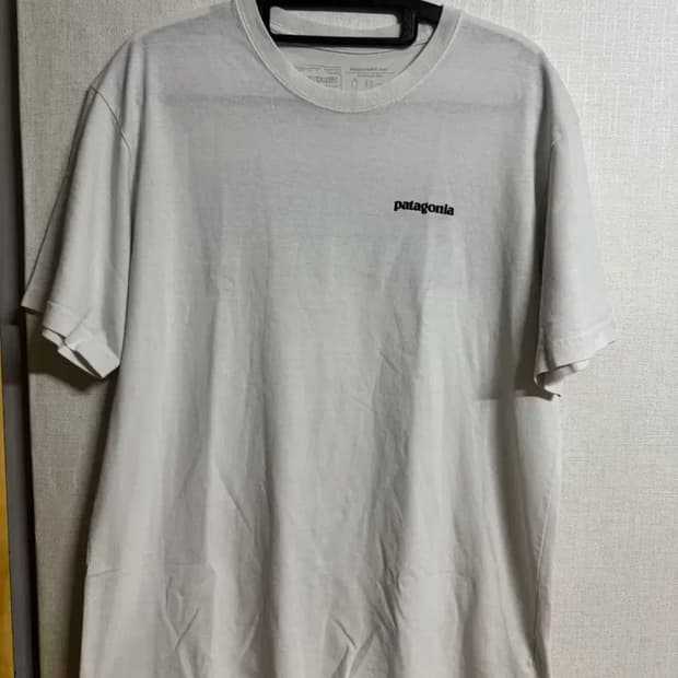 파타고니아 로고 반팔티 화이트 (Responsibili-Tee)