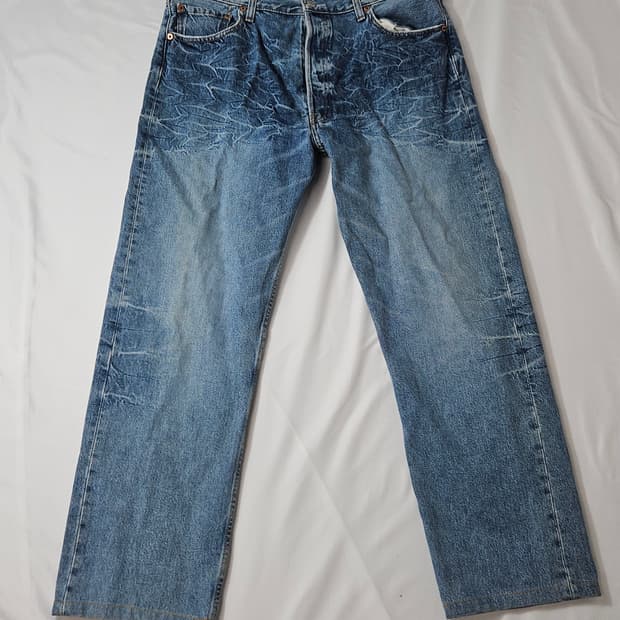 90s 리바이스 오리지널 501 번개워싱 데님팬츠 진 청바지 빈티지 34