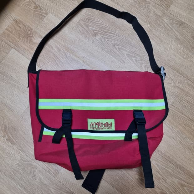 맨하탄포티지 메신저백