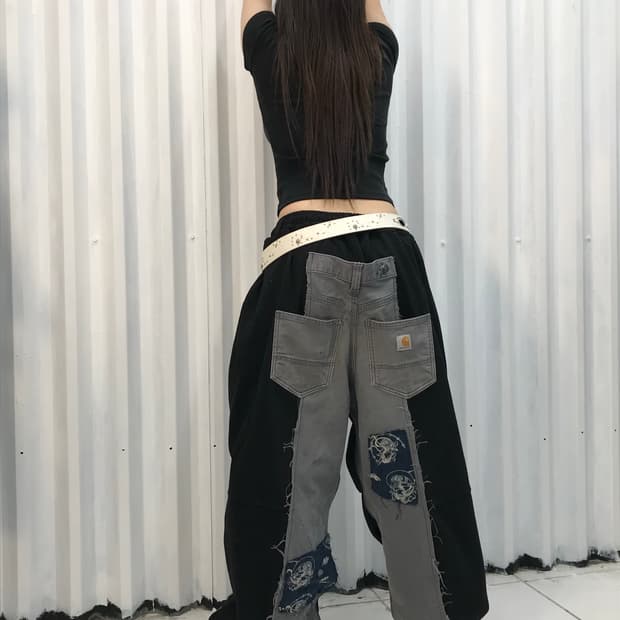 𝖭𝖮. 674 Levi's sweatpants