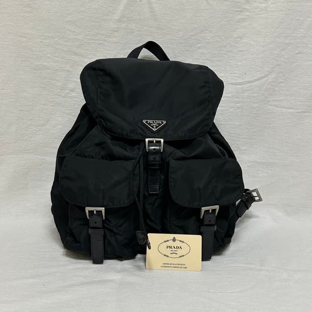 정품 프라다 포코노 나일론 투포켓 미디움 백팩 블랙