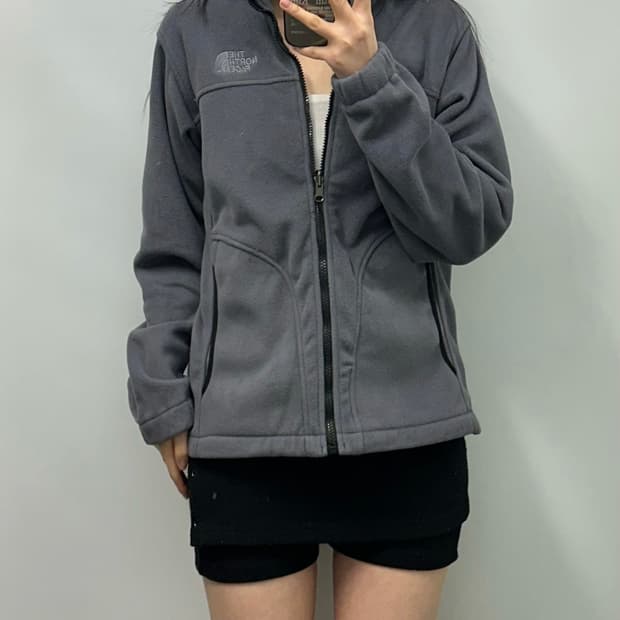 노스페이스 자수로고 그레이 플리스 자켓