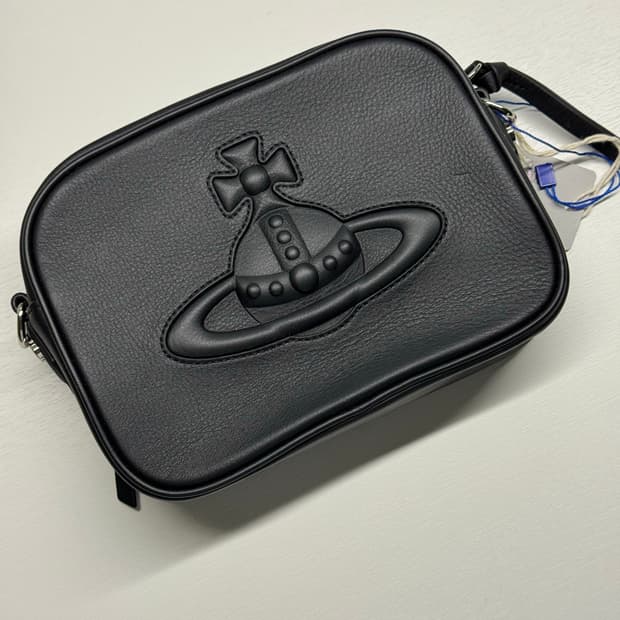 비비안웨스트우드 안나 크로스백