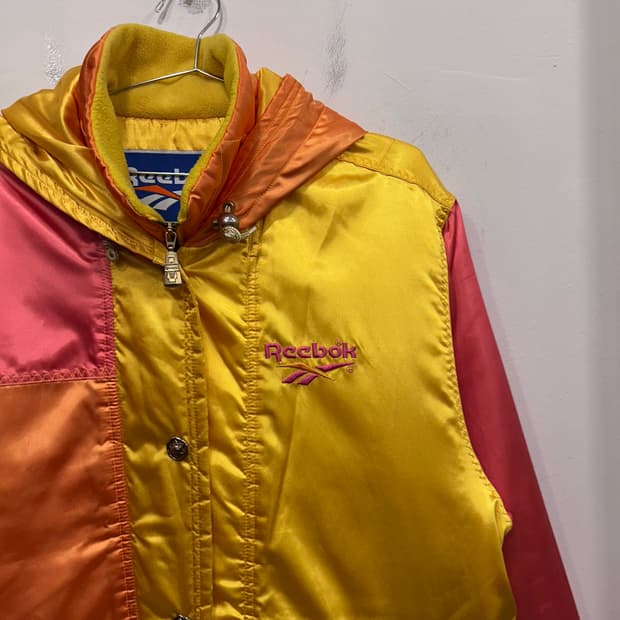 리복 올드스쿨 배색 글로시 스키 보드자켓