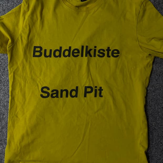 Ollyshinder sand pit 반팔