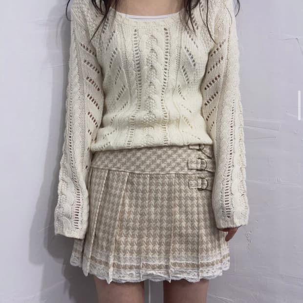 빈티지 U넥 니트 (달천 갸루깔)