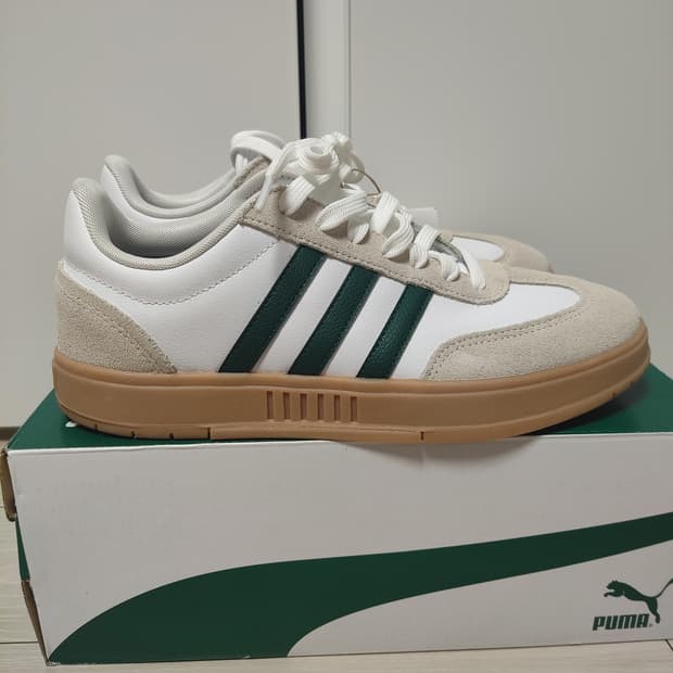 새상품 아디다스 그라다스 250