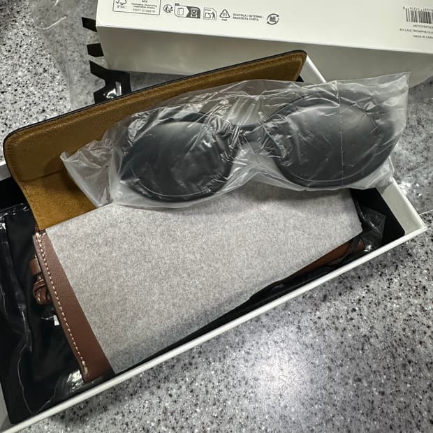 (W) 셀린느 아세테이트 트리옹프 01 선글라스 블랙