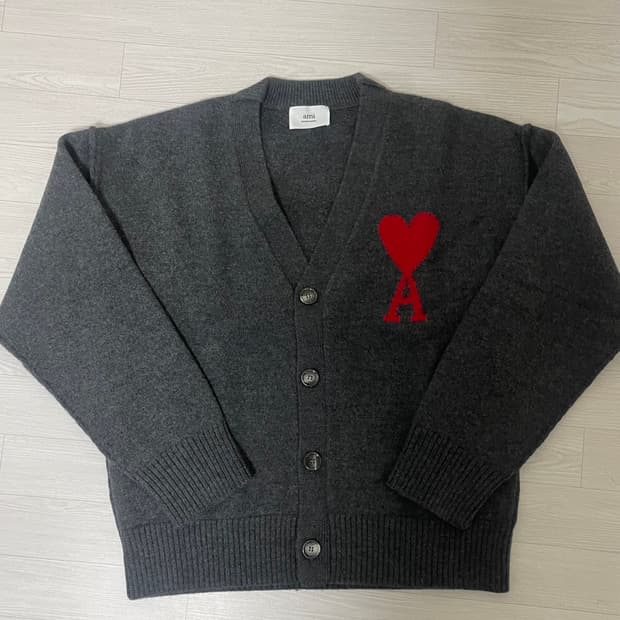 아미 빅로고 가디건 L