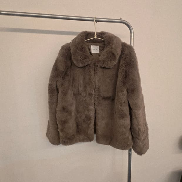 코코아브라운 퍼 자켓