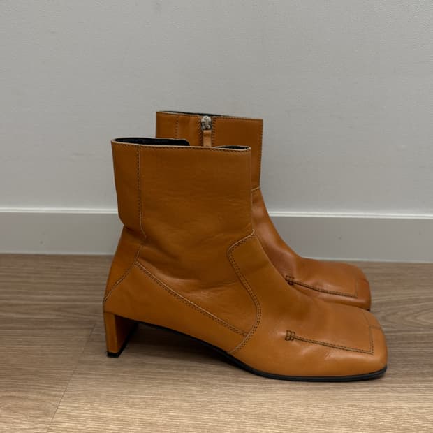 Acne Studios LEATHER BOOTS 37