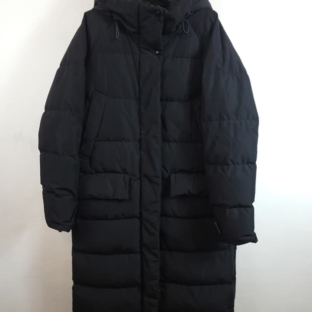 스파오 롱다운패딩 블랙 95 M