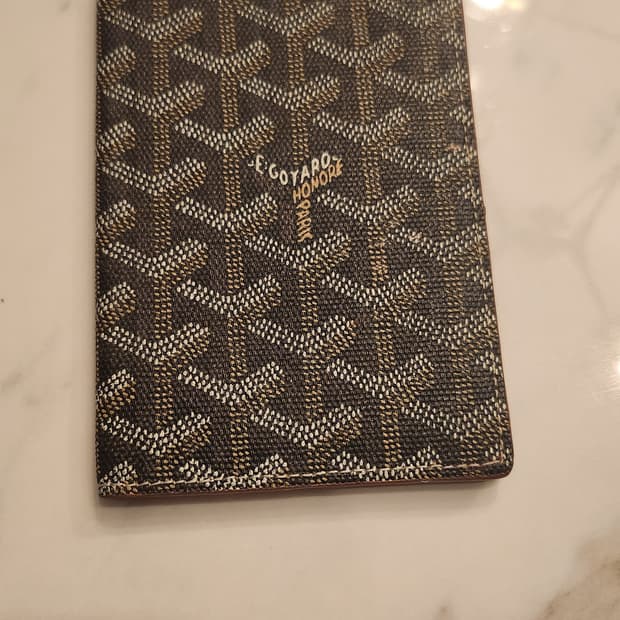 고야드 여권지갑 