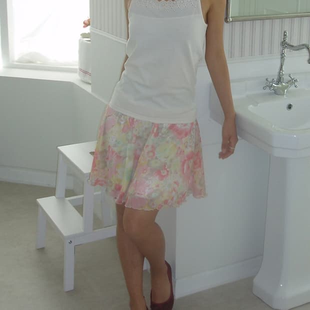 Flower Chiffon mini skirt