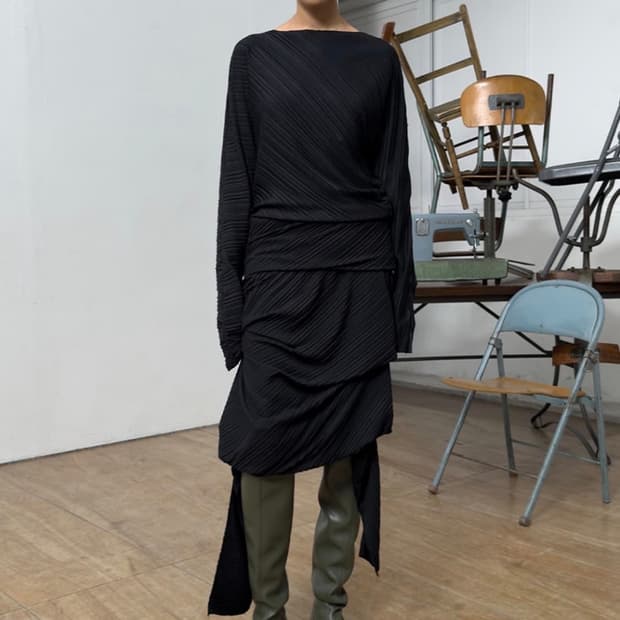 오픈와이와이 플리츠 스커트 블랙 M