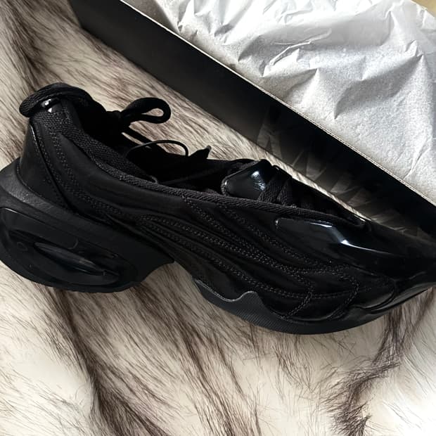 나이키 노울스 에어맥스 뮤즈 느와르 블랙 240