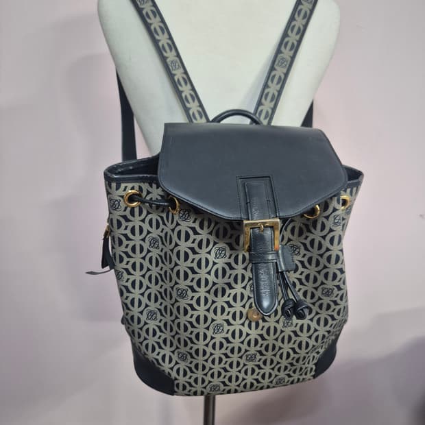 루이까또즈 패턴 백팩 가방