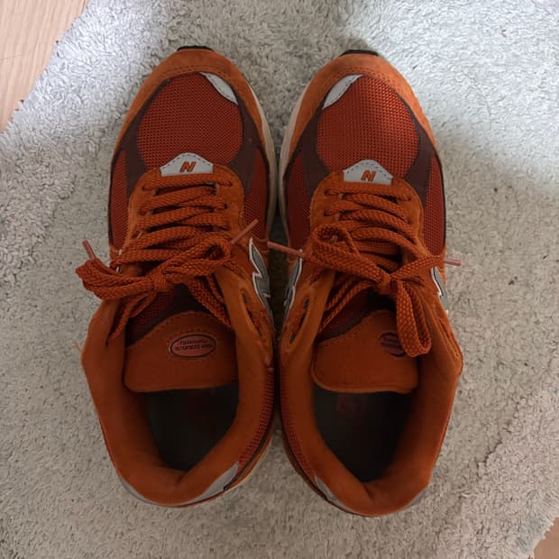 뉴발란스NewBalace 2002