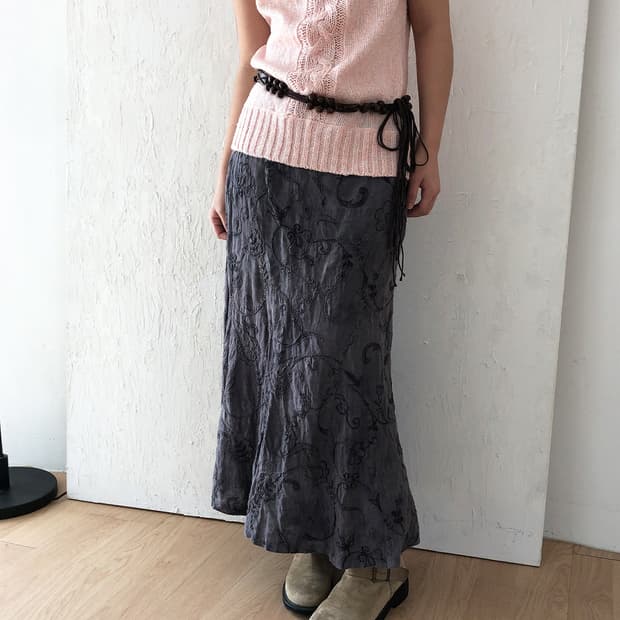 vintage embroidery flare skirt
