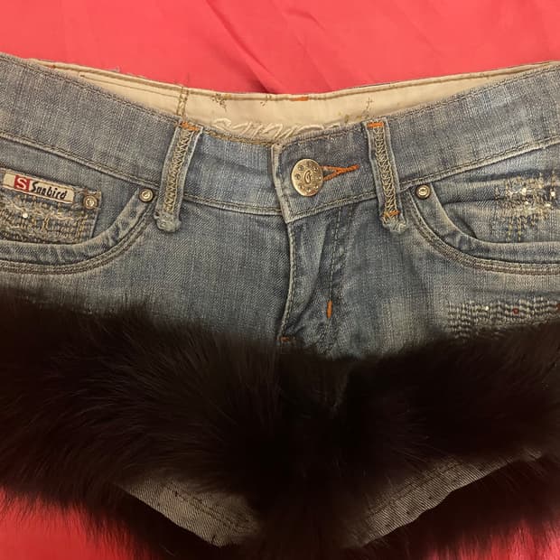 갸루 퍼 큐빅 Y2K 데님 쇼츠 (세실맥비 스타일)