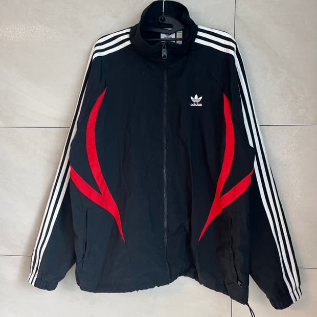 아디다스 아카이브 파이어버드 바람막이 (L) 
