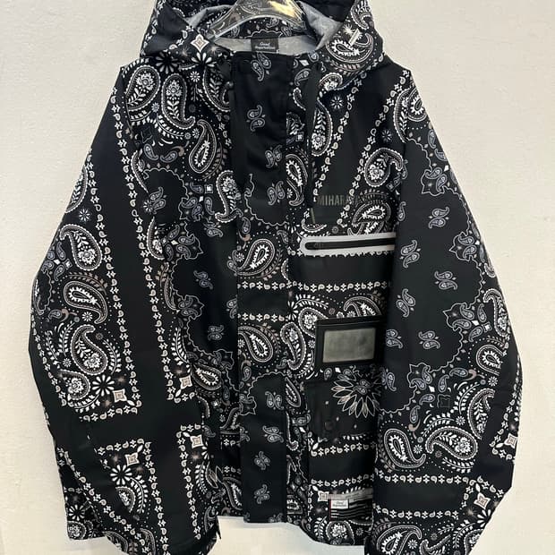 Gu x mihara yasuhiro paisley jacket