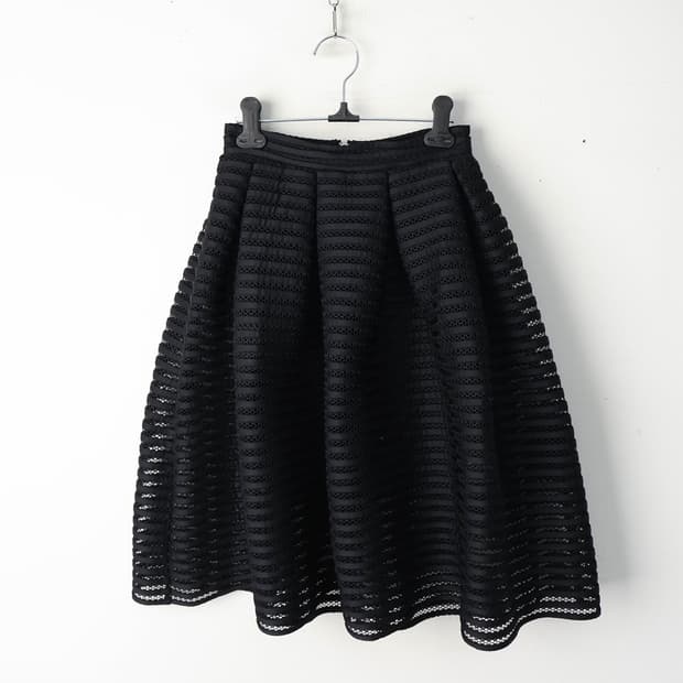 23/마쥬 스커트