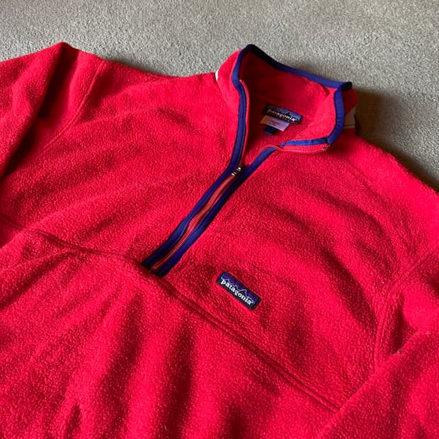 🌊90s Patagonia synchila red