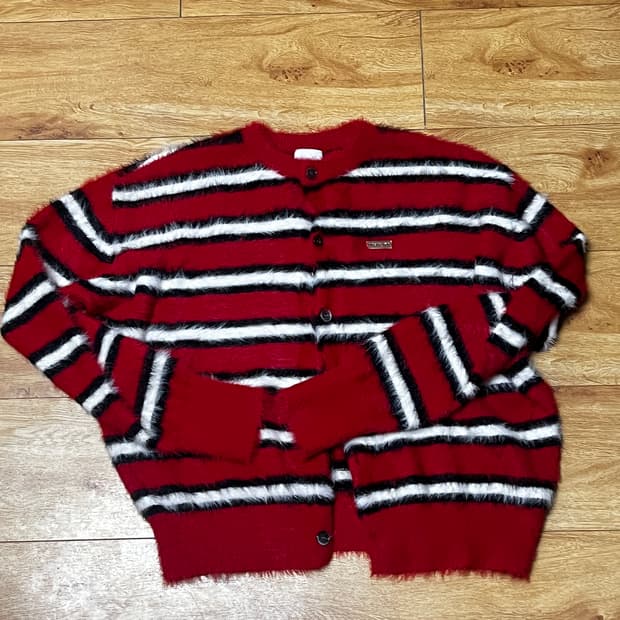 오와이 헤어리 스트라이프 가디건