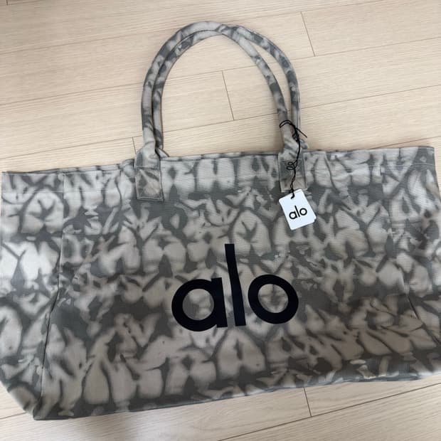 ALO 알로 요가 토트백