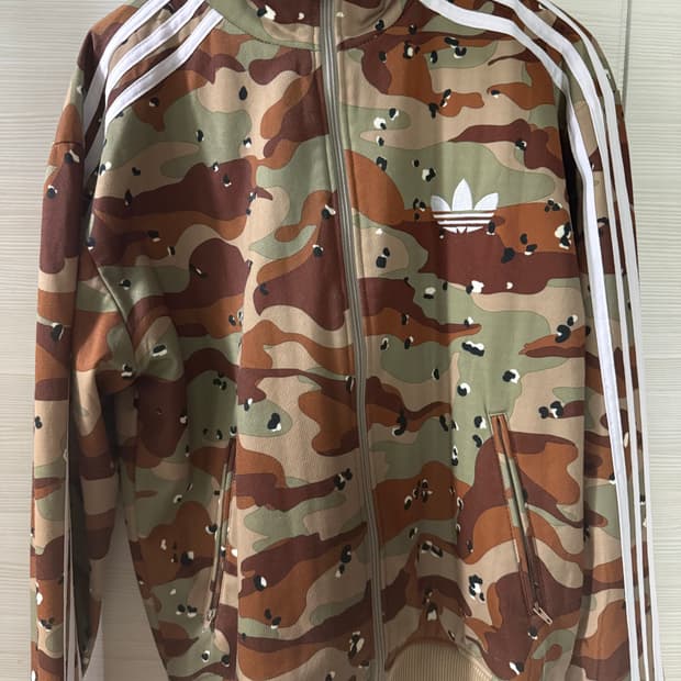 아디다스 카모 져지 95사이즈