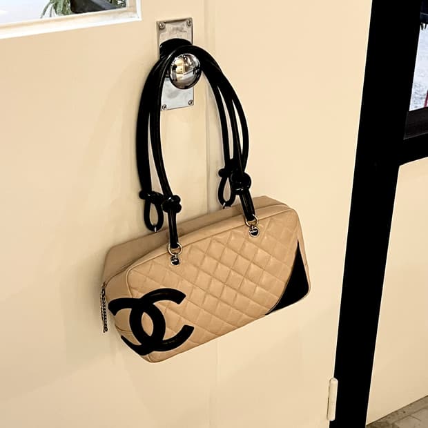 샤넬 깜봉 램스킨 볼링백