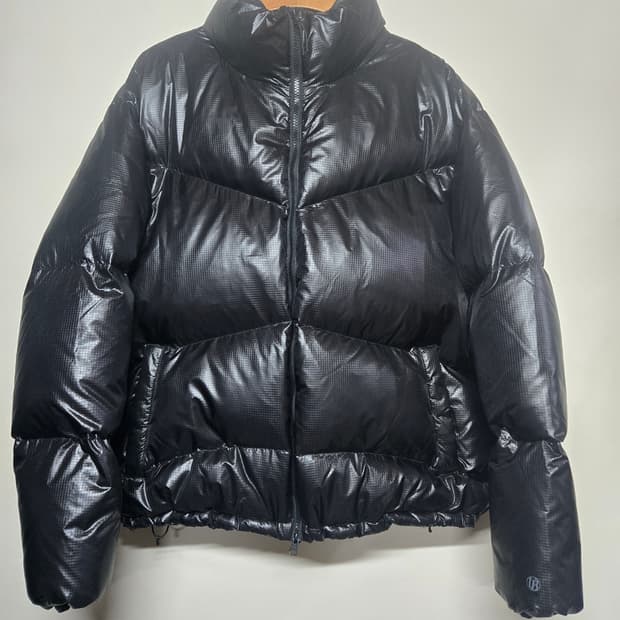 Urbandtype 블랙 패딩  여L