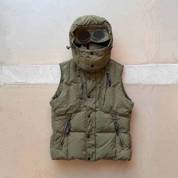 cp컴퍼니 고글 다운 베스트