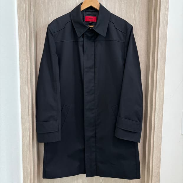 휴고보스 집업 트렌치코트50/여유100/블랙