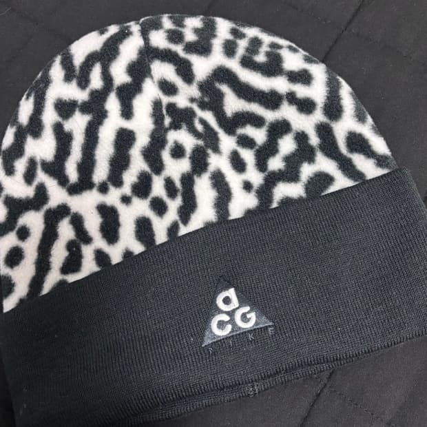 나이키 ACG 레오파드 비니