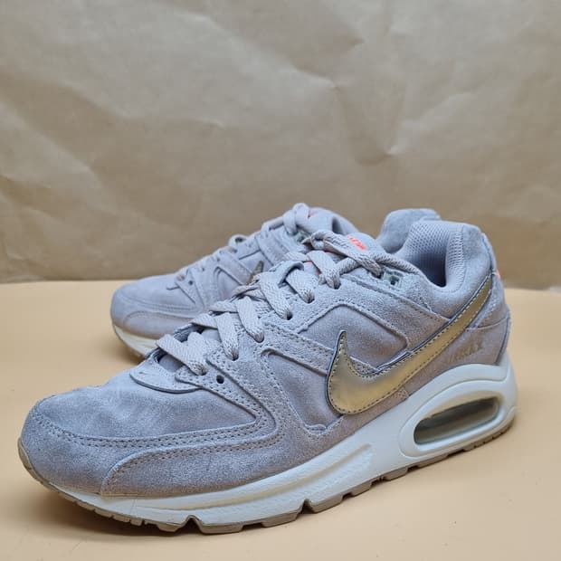 나이키 에어맥스 커맨드 운동화245.