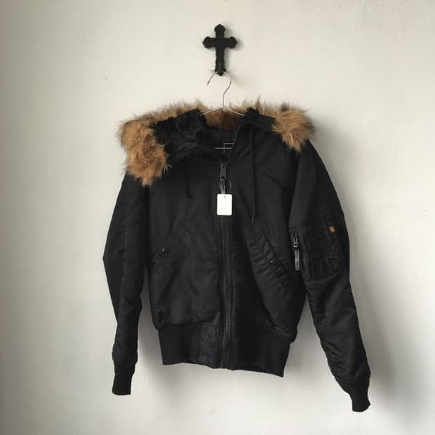 Alpha inderstries fake fur hood jacket