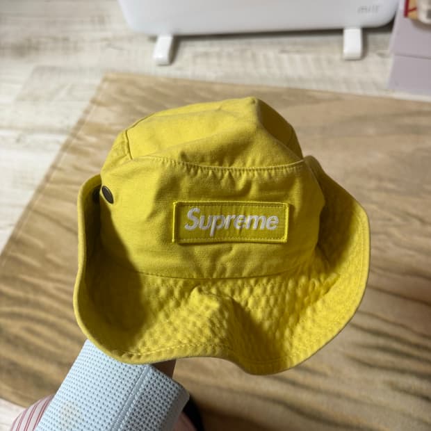 슈프림 모자 23fw