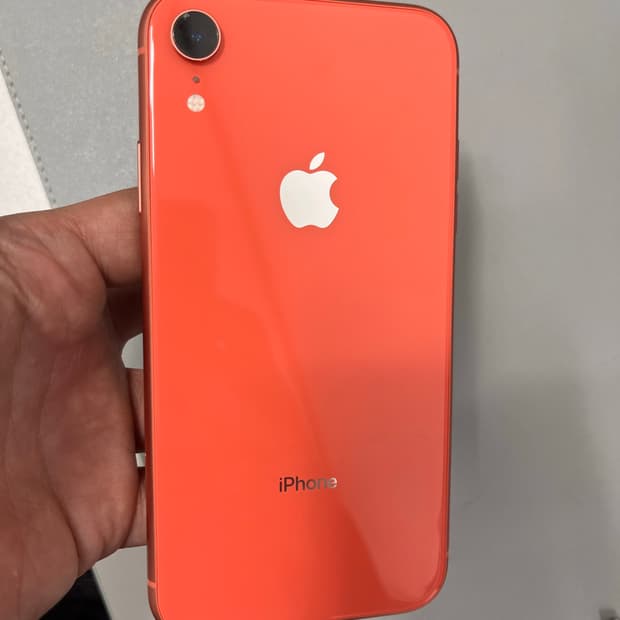 아이폰XR 코랄 64GB 카메라무음 