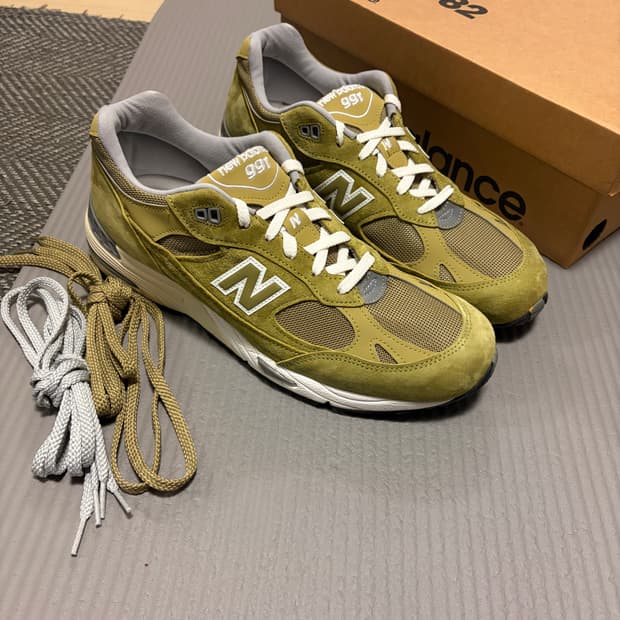새상품)뉴발란스991 그린모스 285사이즈