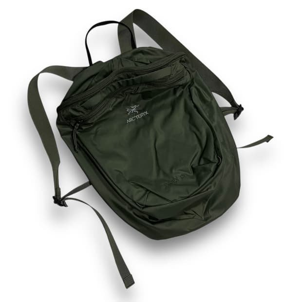 아크테릭스 인덱스 15 카키 백팩