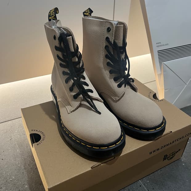 *새상품 닥터마틴 1460 파스칼 워커 빈티지 베이지