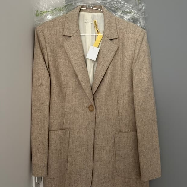 아모멘토 울 자켓